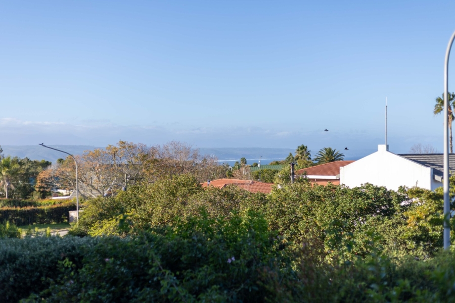 4 Bedroom Property for Sale in Bowtie Western Cape